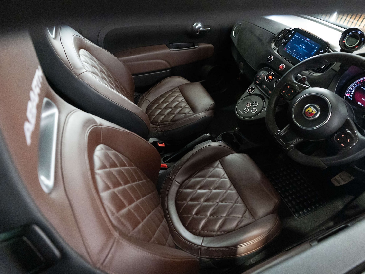 Used Abarth 695 2022 for sale - 77022759: Photo 20