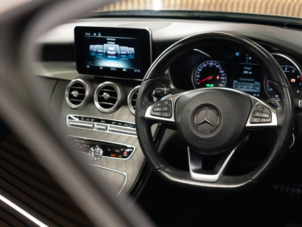 Used Mercedes-Benz C Class 2017 for sale - 76690740: Photo 17