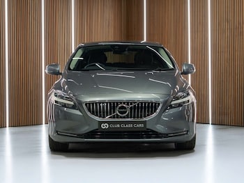 Used Volvo V40 2016 for sale - 77621896: Photo