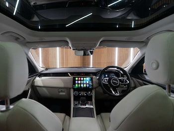 Used Jaguar F-Pace 2021 for sale - 77022785: Photo