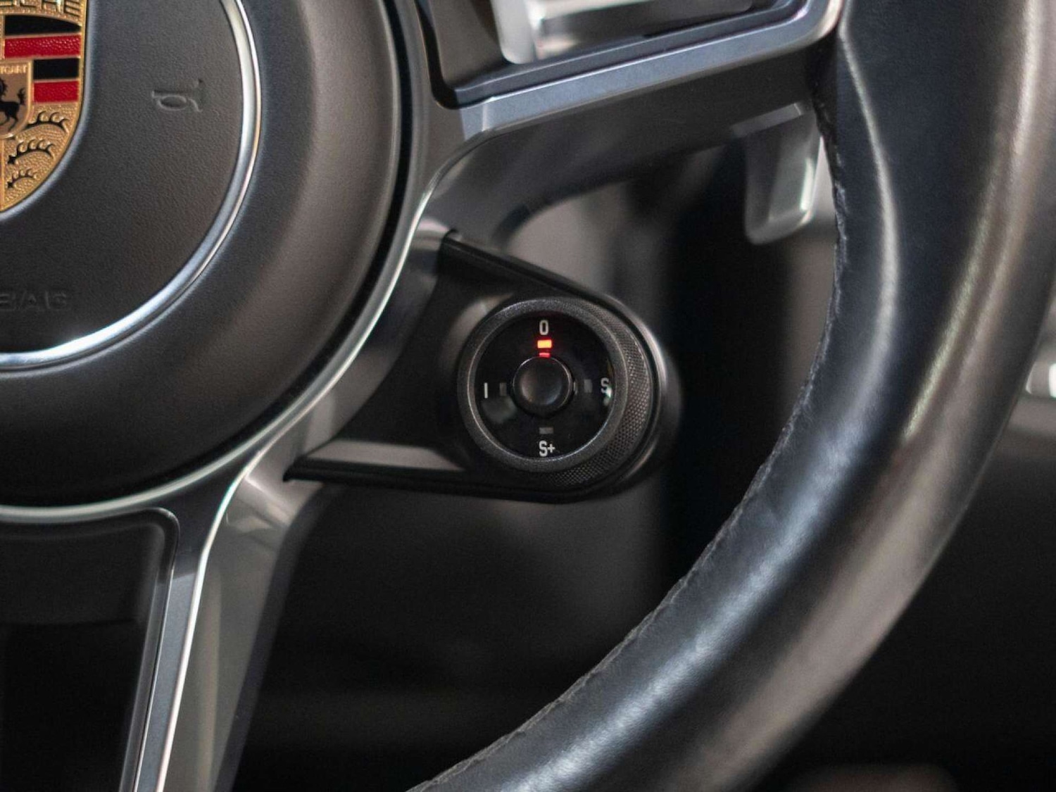 Used Porsche Cayman 2018 for sale - 77988195: Photo 23