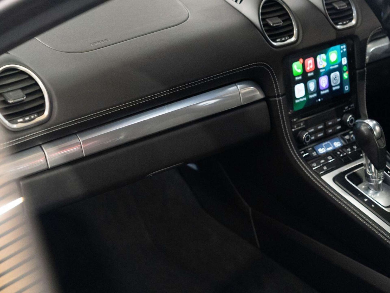 Used Porsche Cayman 2018 for sale - 77988195: Photo 27