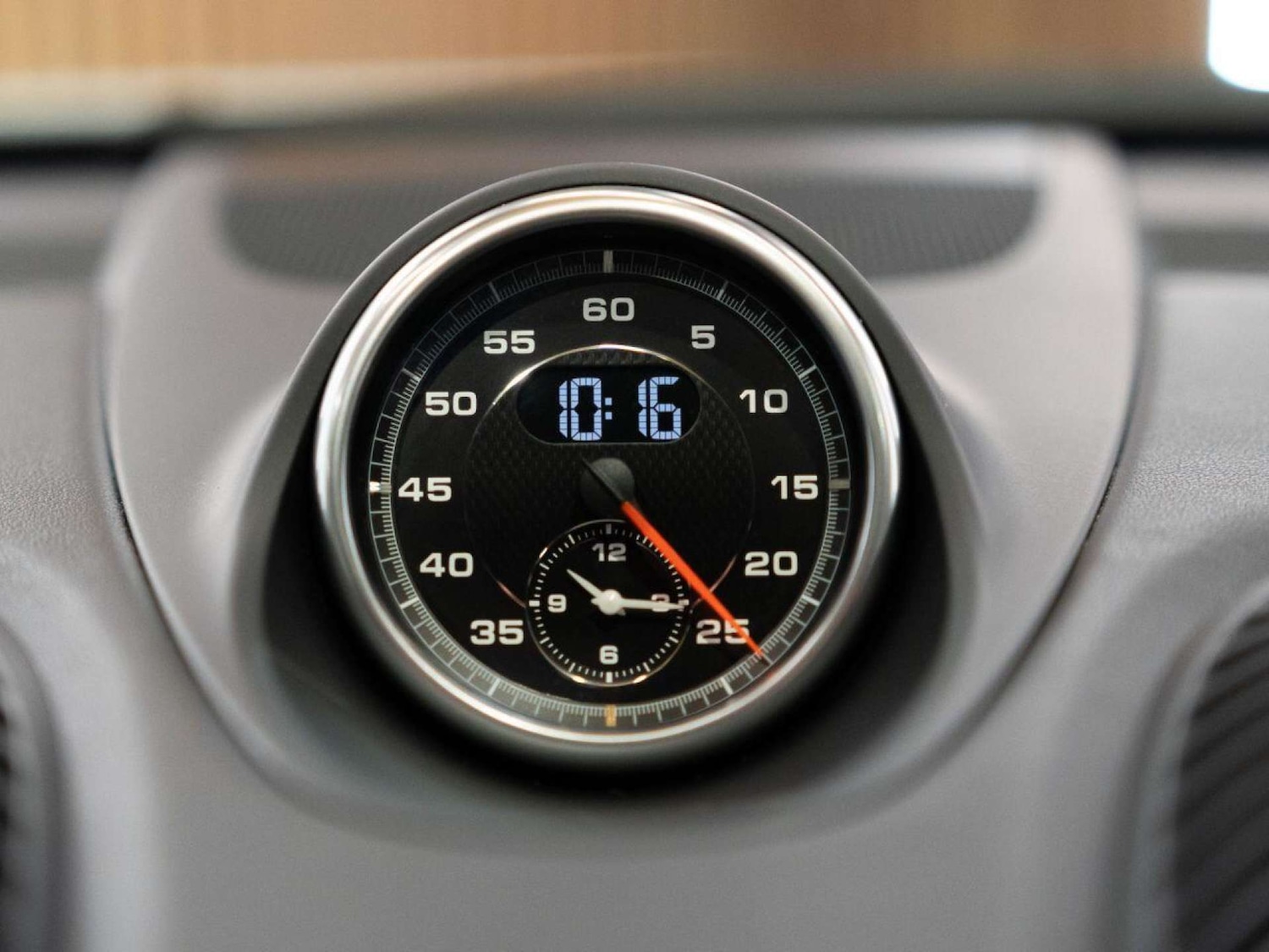 Used Porsche Cayman 2018 for sale - 77988195: Photo 32