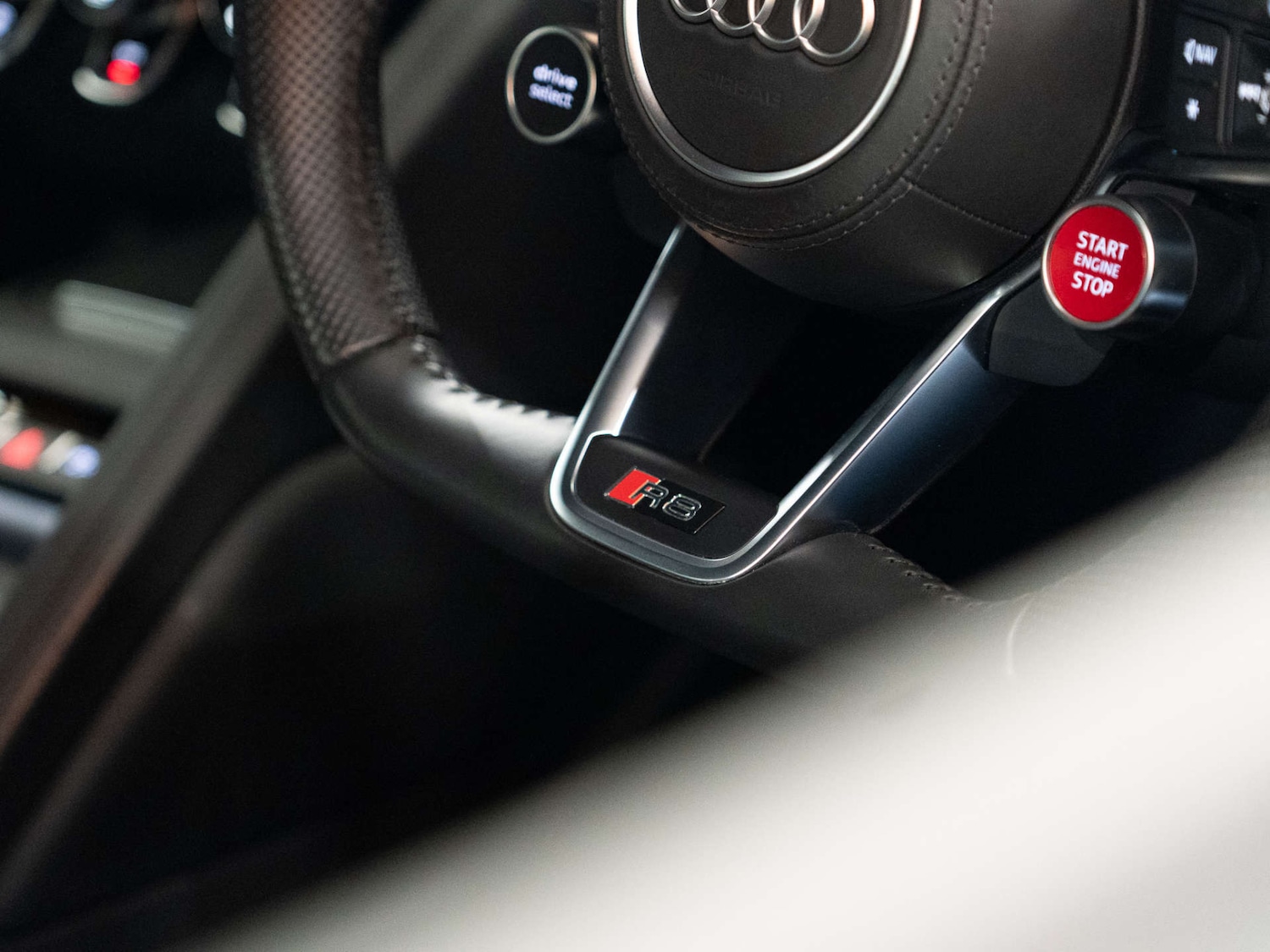 Used Audi R8 2020 for sale - 78027677: Photo 25