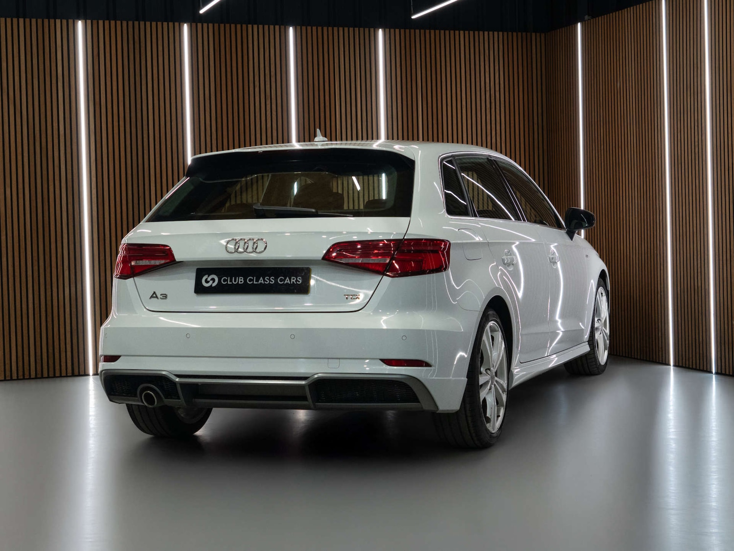 Used Audi A3 2016 for sale - 77821591: Photo 5