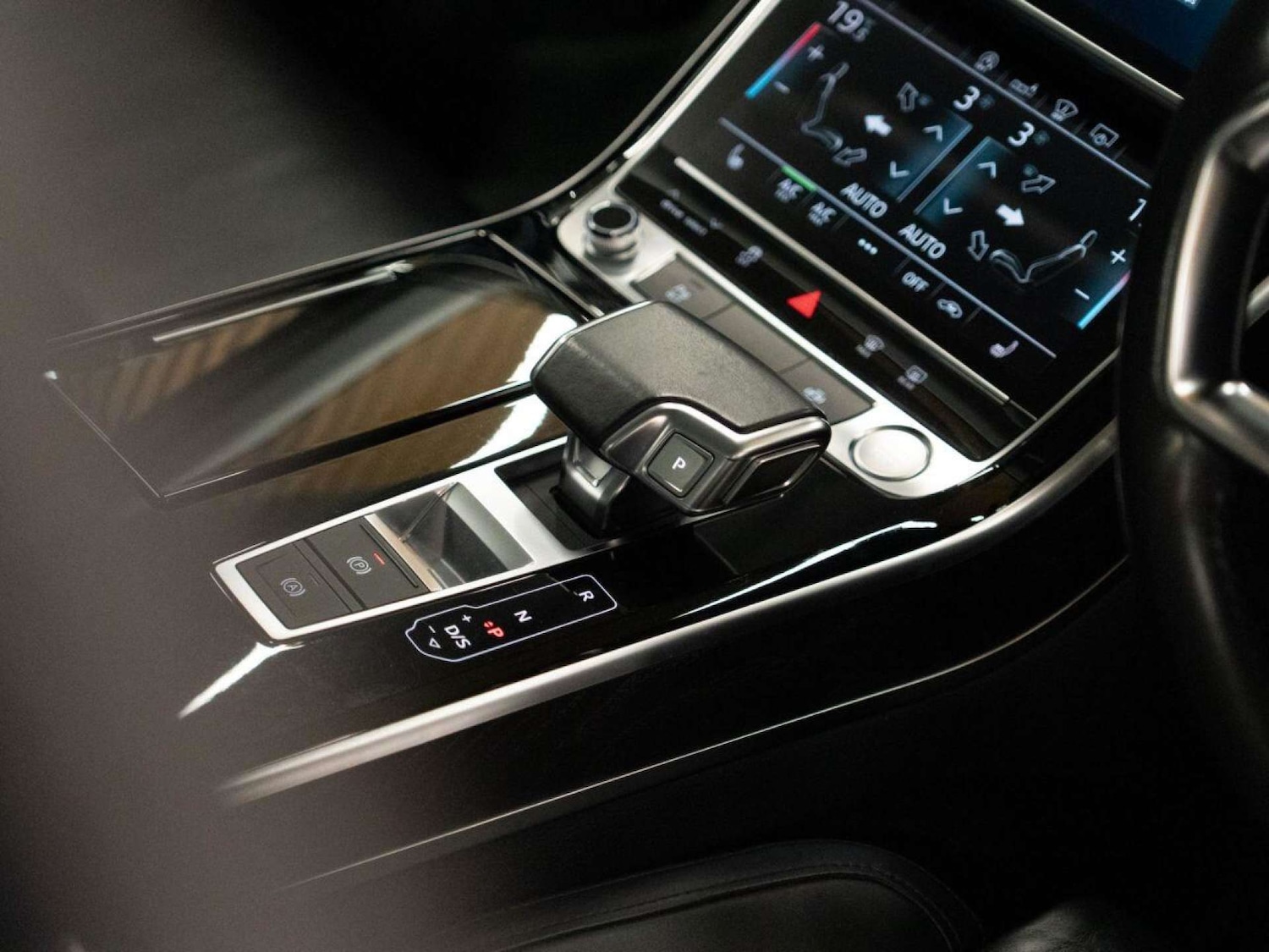 Used Audi A8 2019 for sale - 77127328: Photo 23