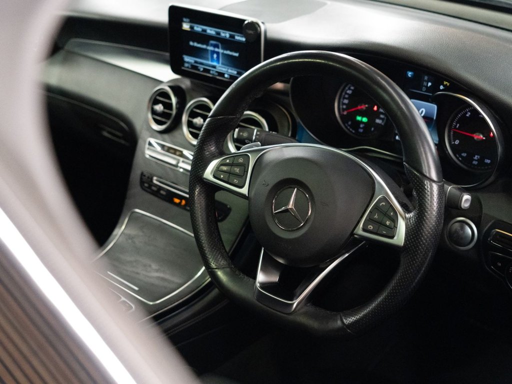 Used Mercedes-Benz GLC 2018 for sale - 76724523: Photo 16