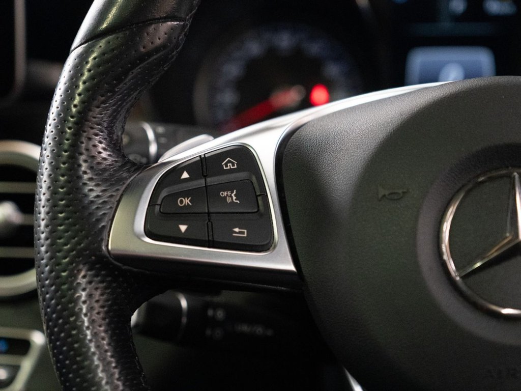 Used Mercedes-Benz GLC 2018 for sale - 76724523: Photo 18