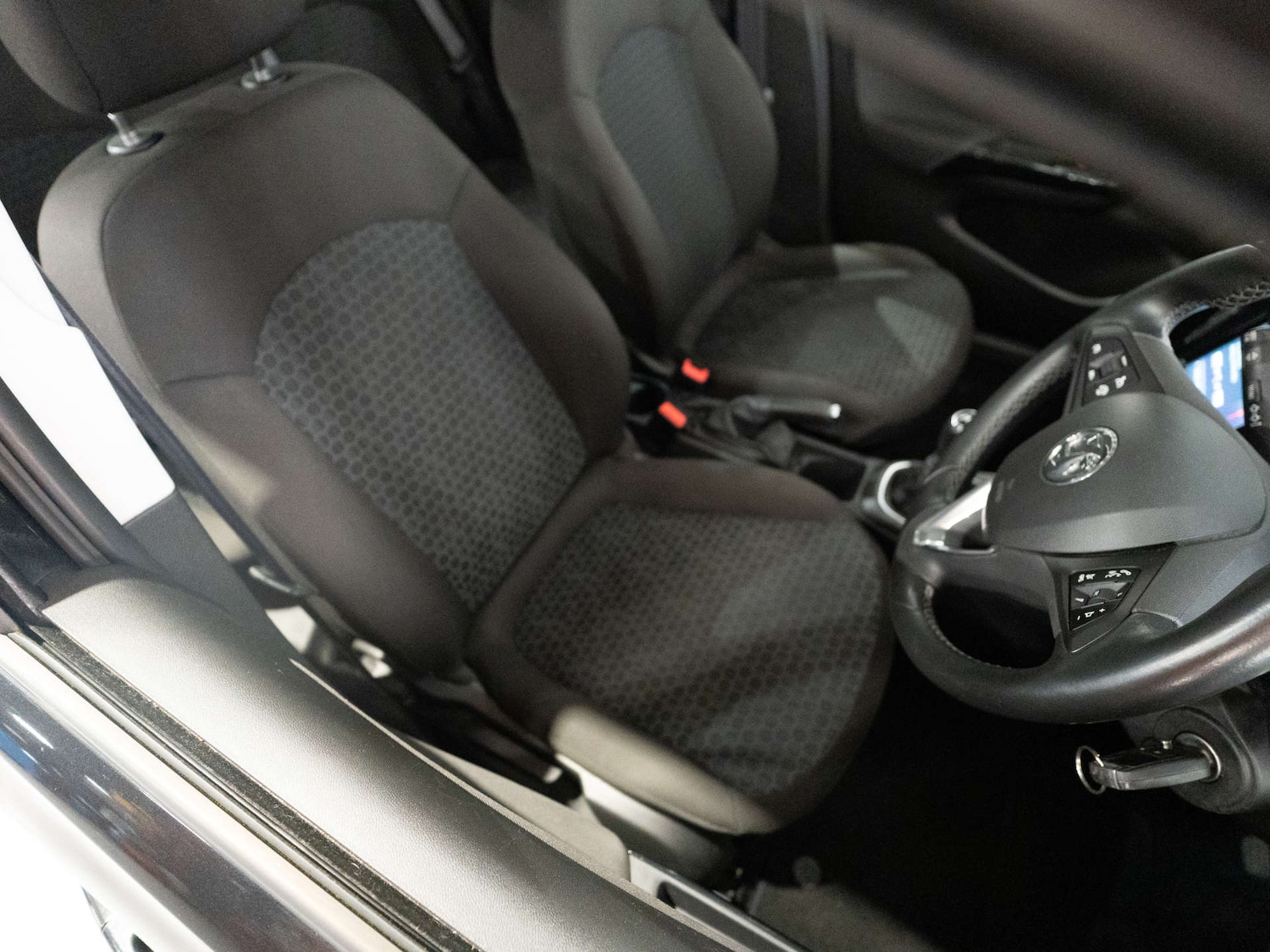 Used Vauxhall Corsa 2016 for sale - 77567815: Photo 20