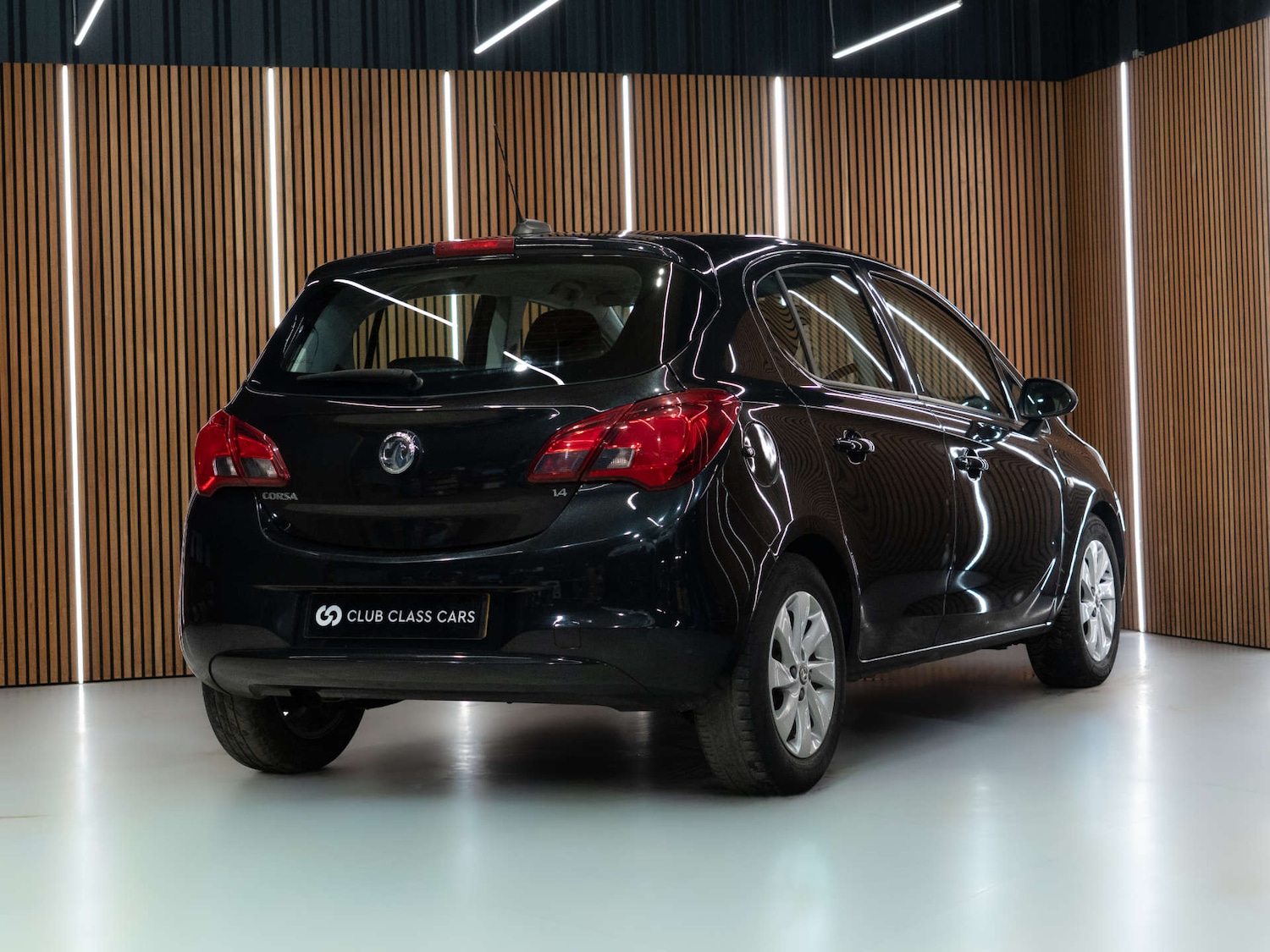 Used Vauxhall Corsa 2016 for sale - 77567815: Photo 5