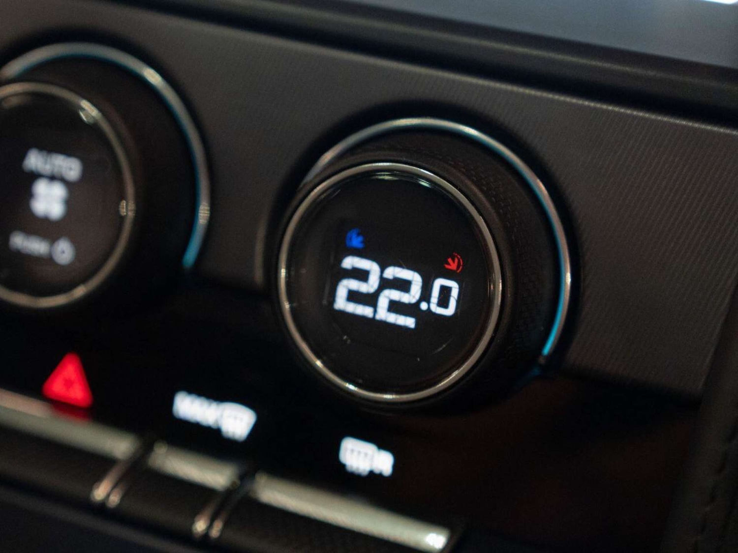 Used Jaguar F-Type 2018 for sale - 77025232: Photo 35