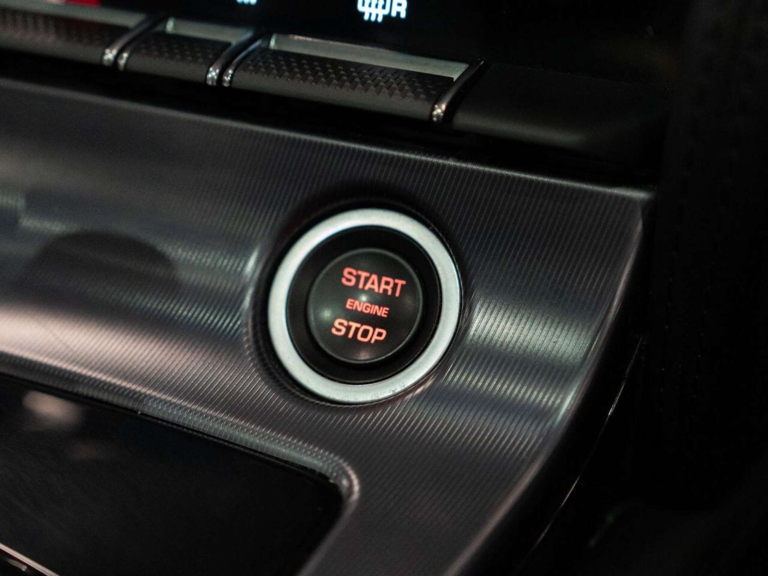 Used Jaguar F-Type 2018 for sale - 77025232: Photo 36