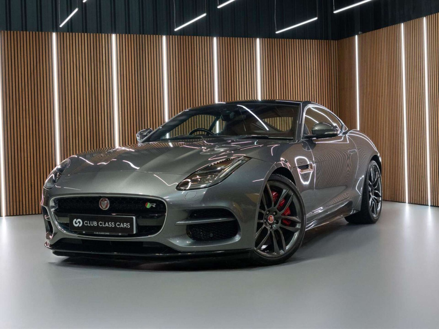 Used Jaguar F-Type 2018 for sale - 77025232: Photo 4