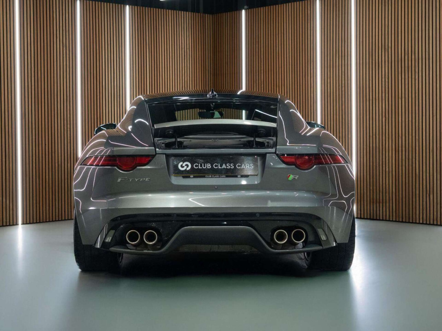 Used Jaguar F-Type 2018 for sale - 77025232: Photo 6