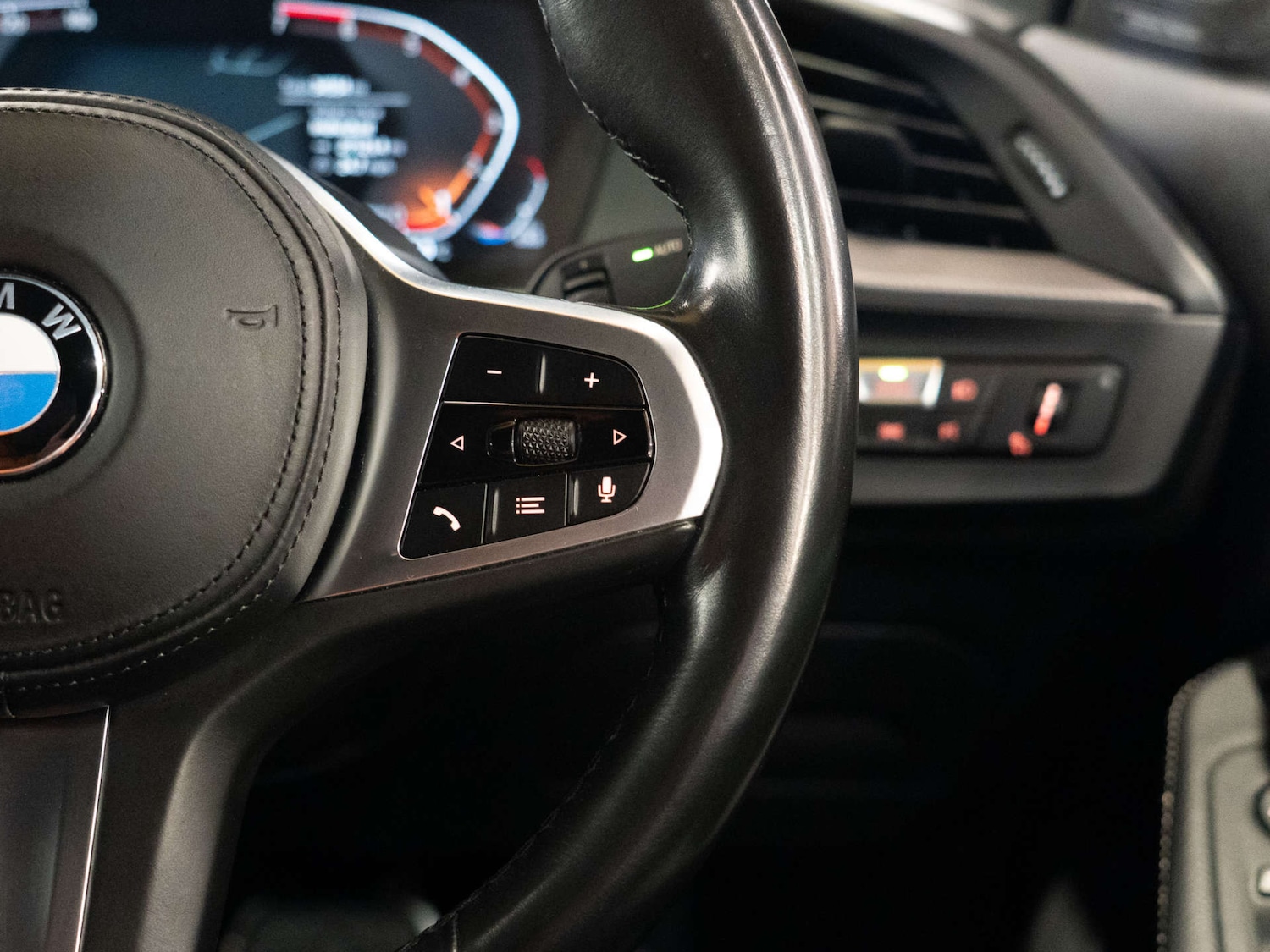 Used BMW 2 Series 2020 for sale - 77339195: Photo 19