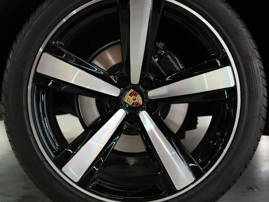 Used Porsche Macan 2023 for sale - 76690746: Photo 16