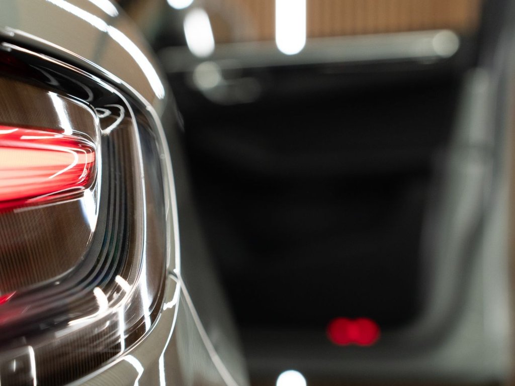 Used Porsche Macan 2023 for sale - 76690746: Photo 19