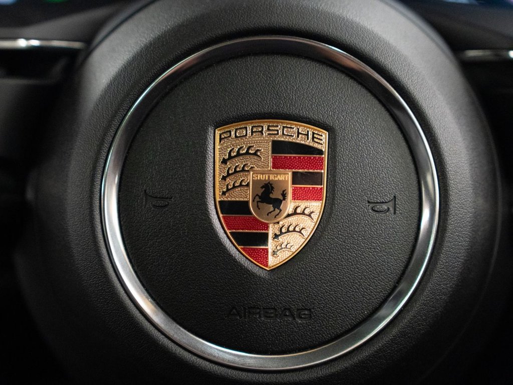 Used Porsche Macan 2023 for sale - 76690746: Photo 32