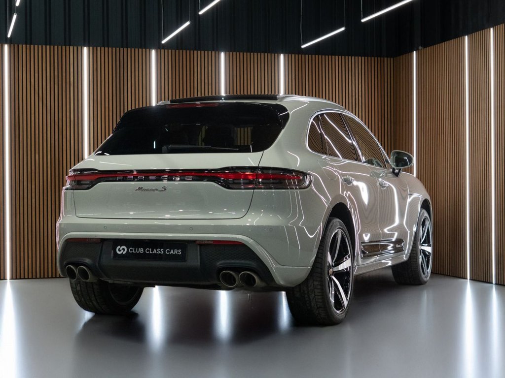 Used Porsche Macan 2023 for sale - 76690746: Photo 5