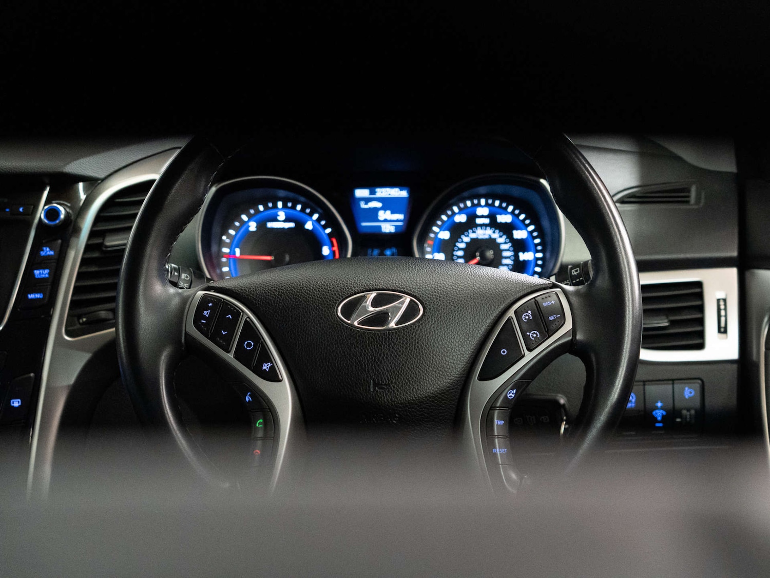 Used Hyundai i30 2016 for sale - 78064633: Photo 17