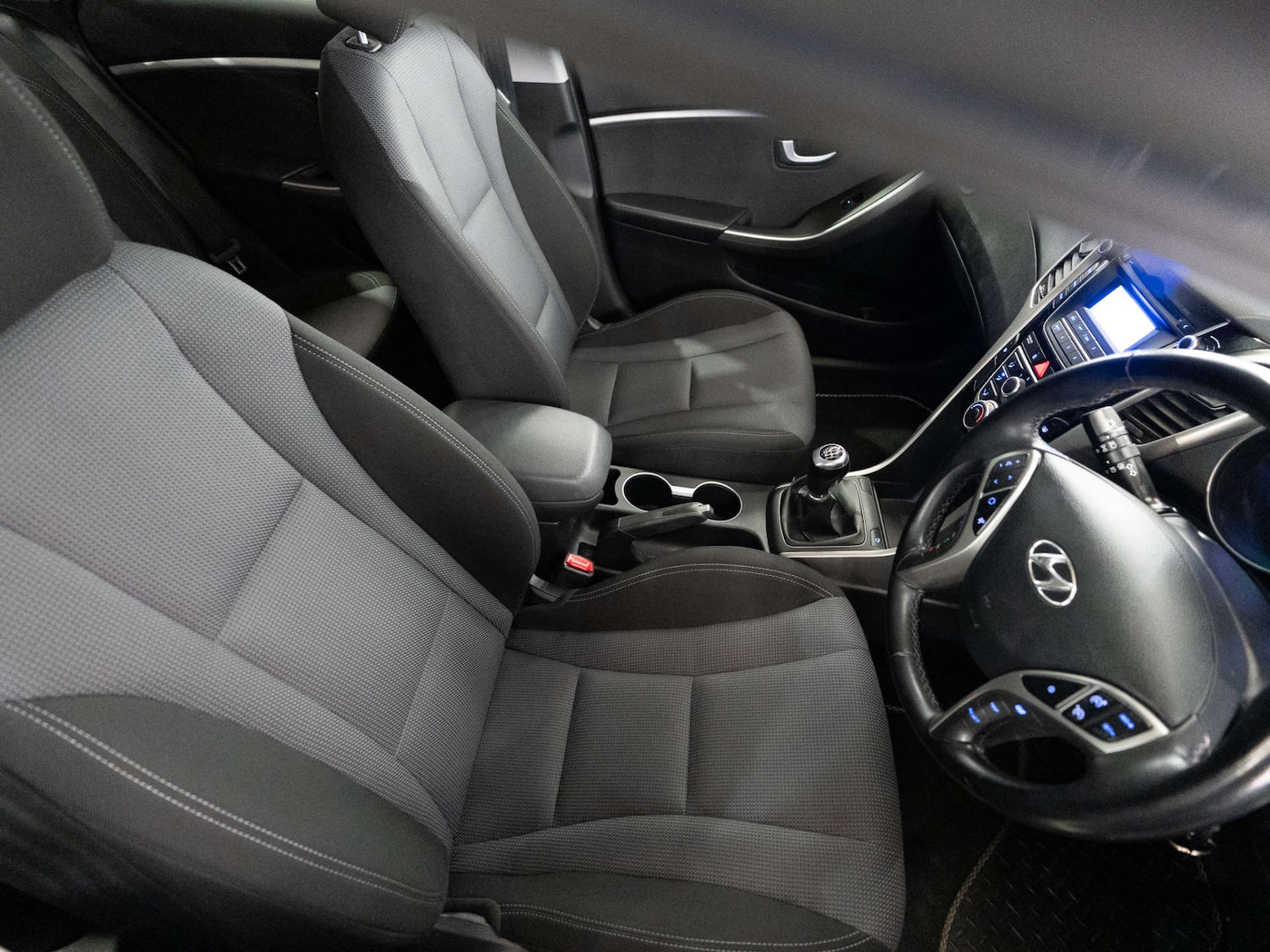 Used Hyundai i30 2016 for sale - 78064633: Photo 18