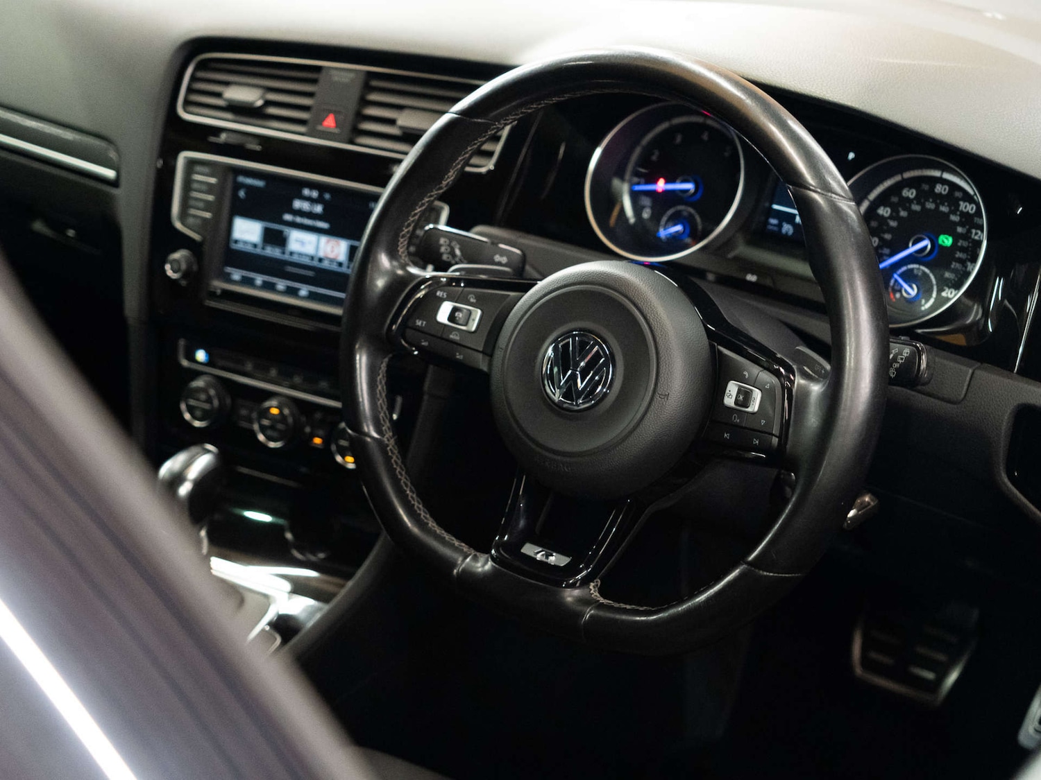 Used Volkswagen Golf 2016 for sale - 77299336: Photo 13