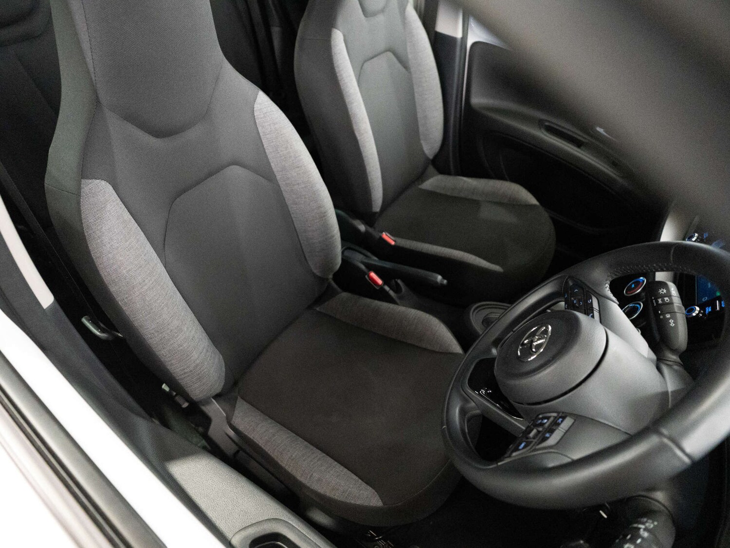 Used Toyota Aygo X 2023 for sale - 77655672: Photo 18