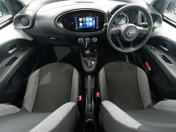 Used Toyota Aygo X 2023 for sale - 77655672: Photo
