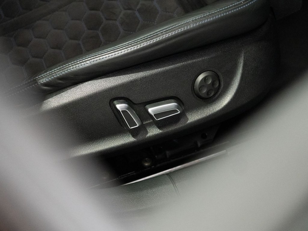 Used Audi RS6 2016 for sale - 76690764: Photo 40