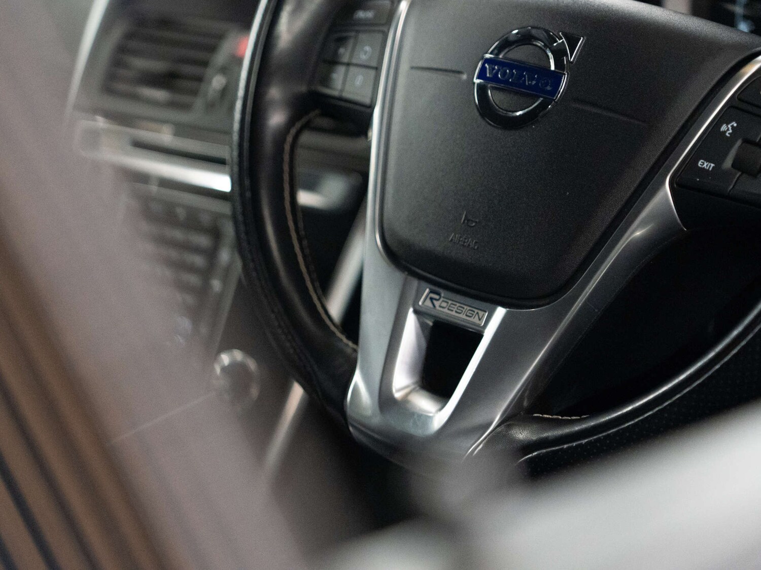 Used Volvo XC60 2017 for sale - 77903090: Photo 18