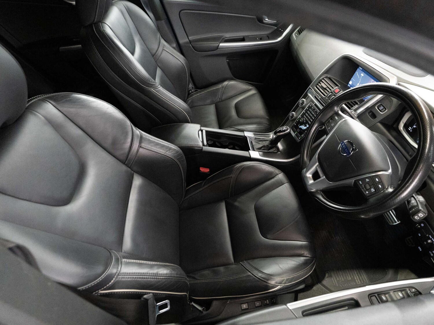 Used Volvo XC60 2017 for sale - 77903090: Photo 19