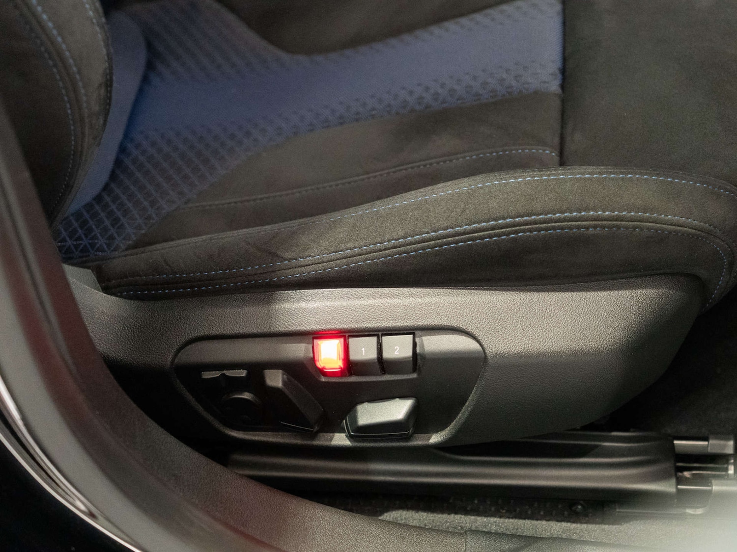 Used BMW 2 Series 2022 for sale - 77105762: Photo 40