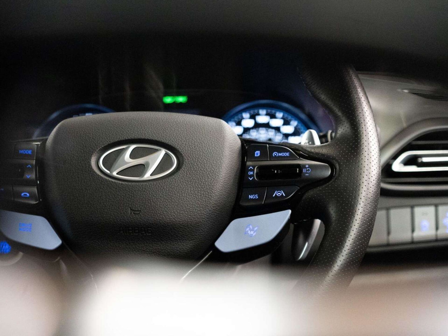 Used Hyundai i30 2023 for sale - 77022790: Photo 20