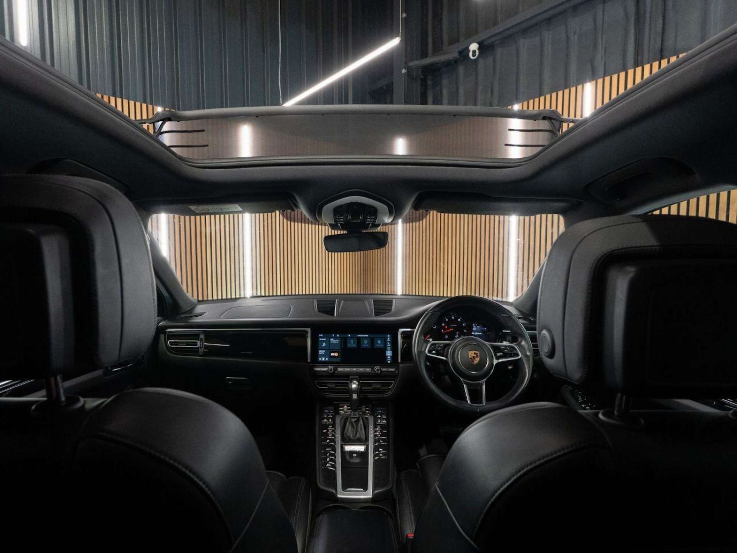 Used Porsche Macan 2018 for sale - 77022784: Photo 17