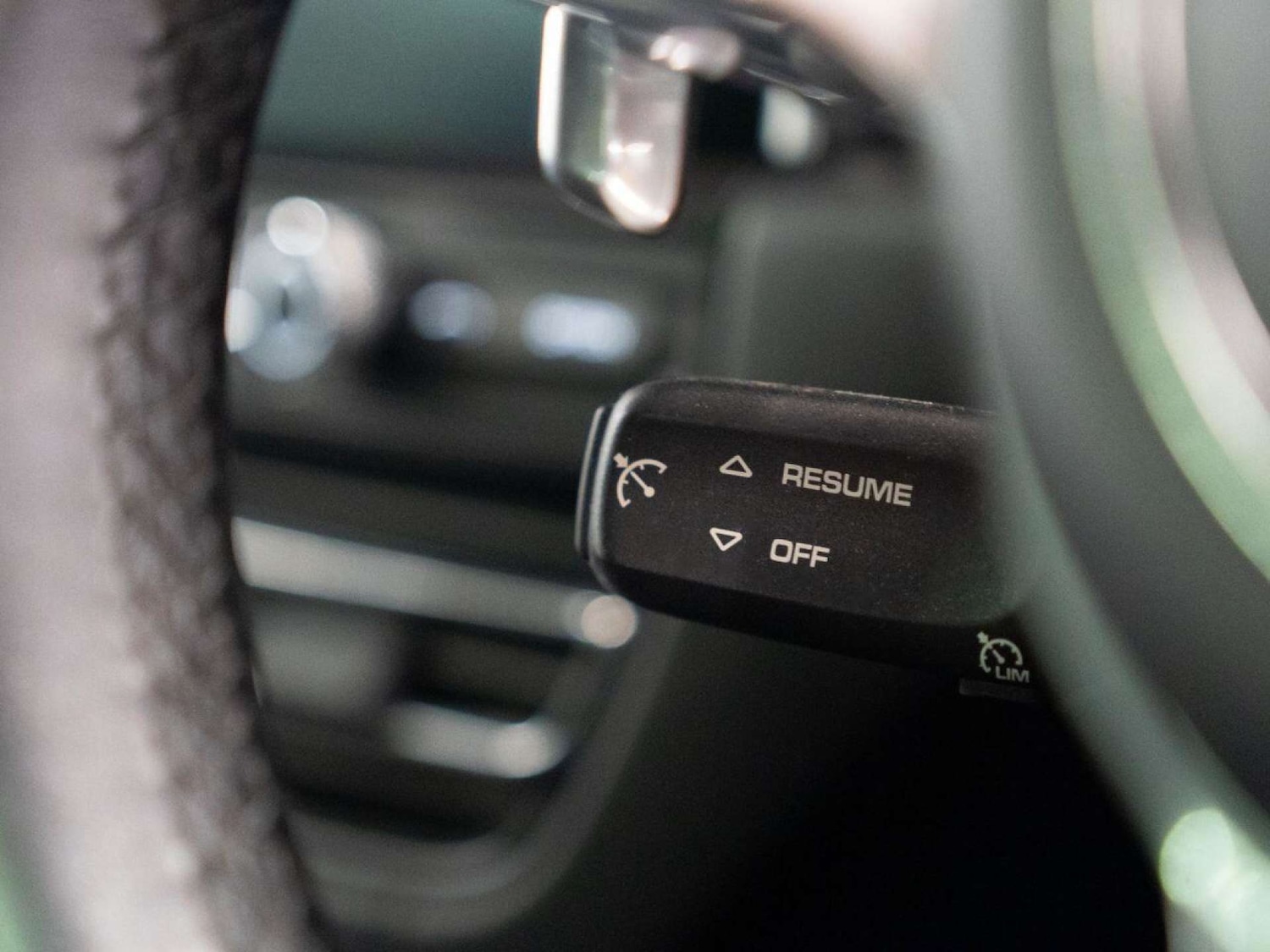 Used Porsche Macan 2018 for sale - 77022784: Photo 40