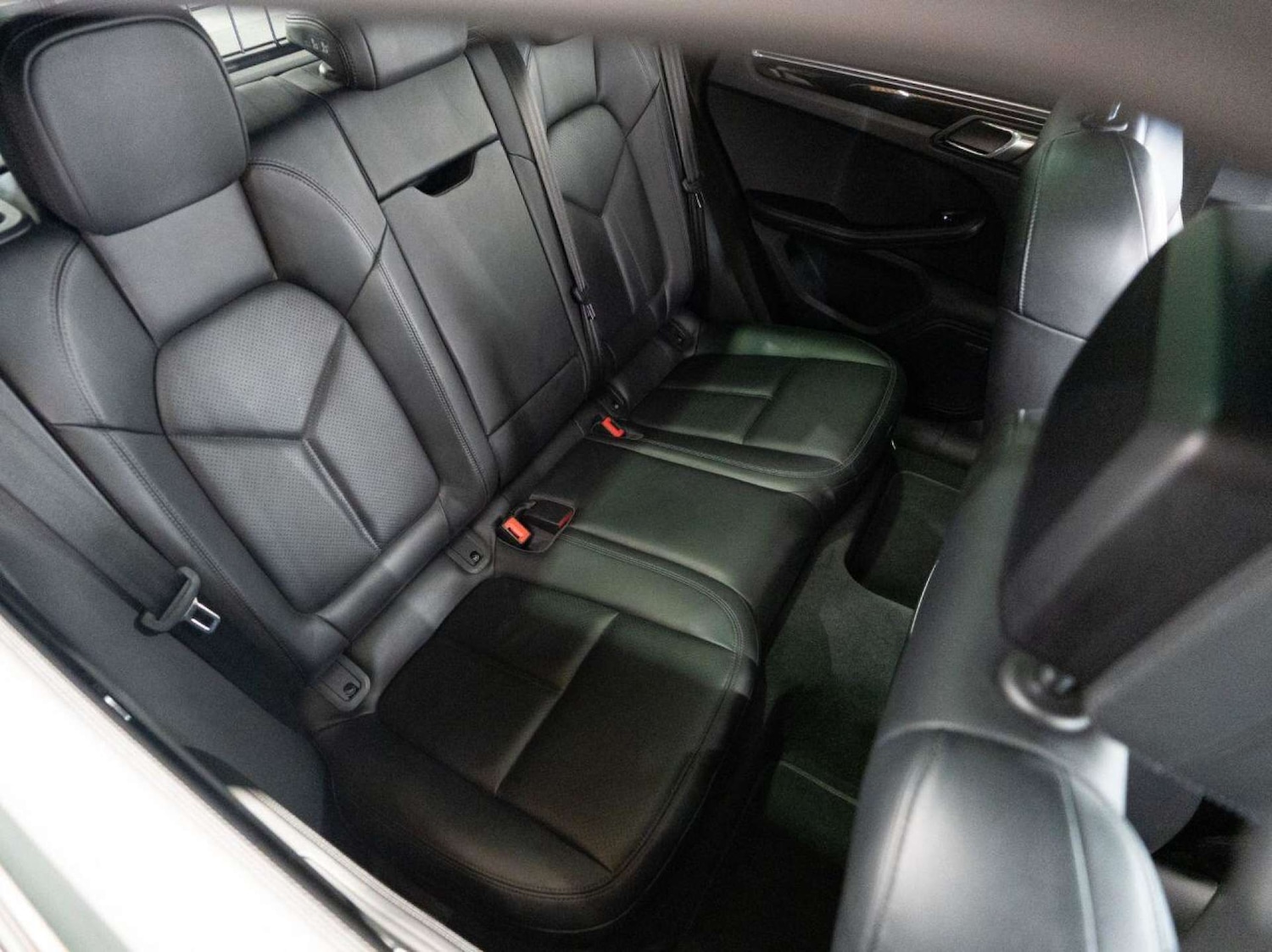 Used Porsche Macan 2018 for sale - 77022784: Photo 44