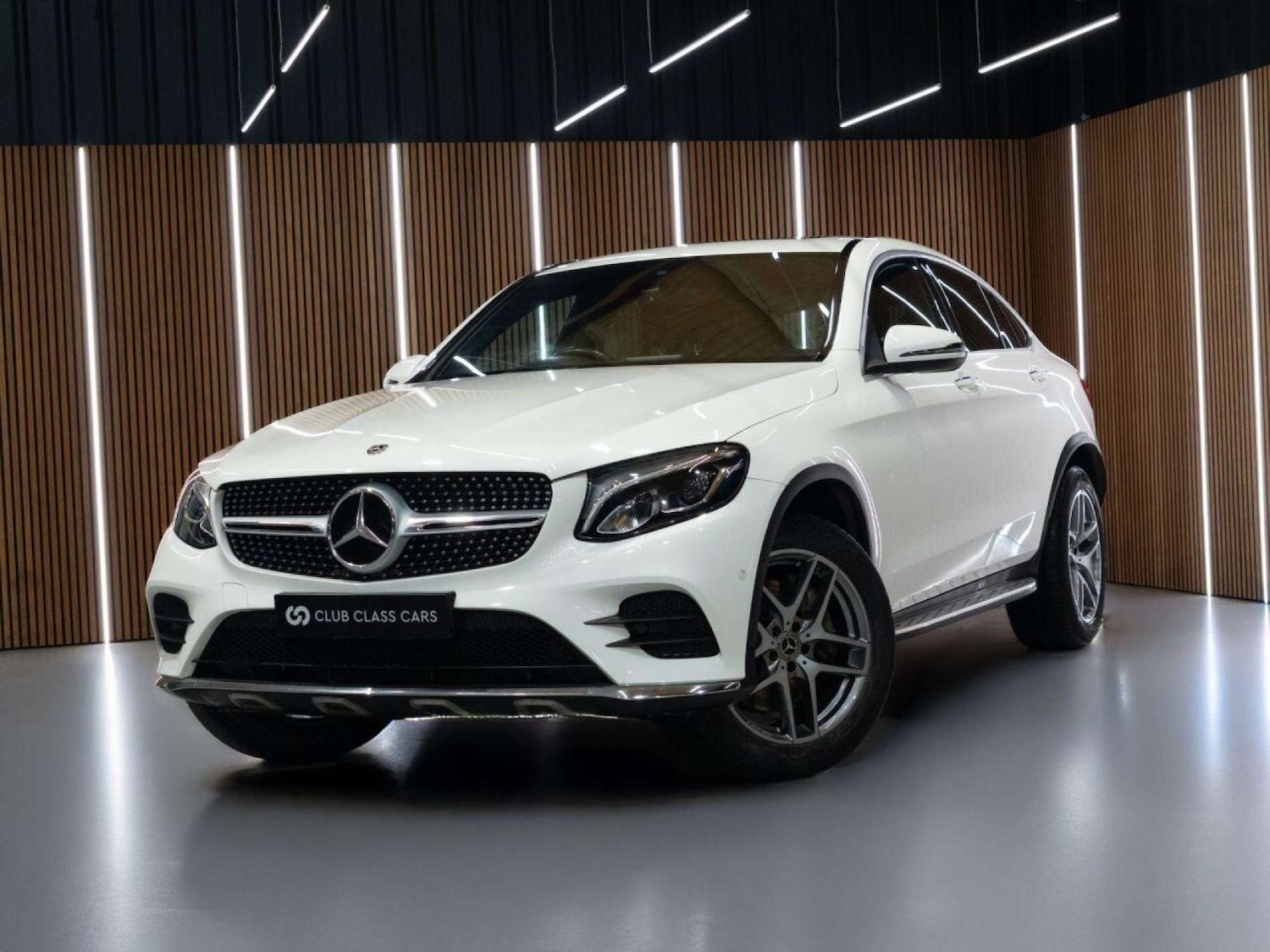 Used Mercedes-Benz GLC 2018 for sale - 77022798: Photo 4