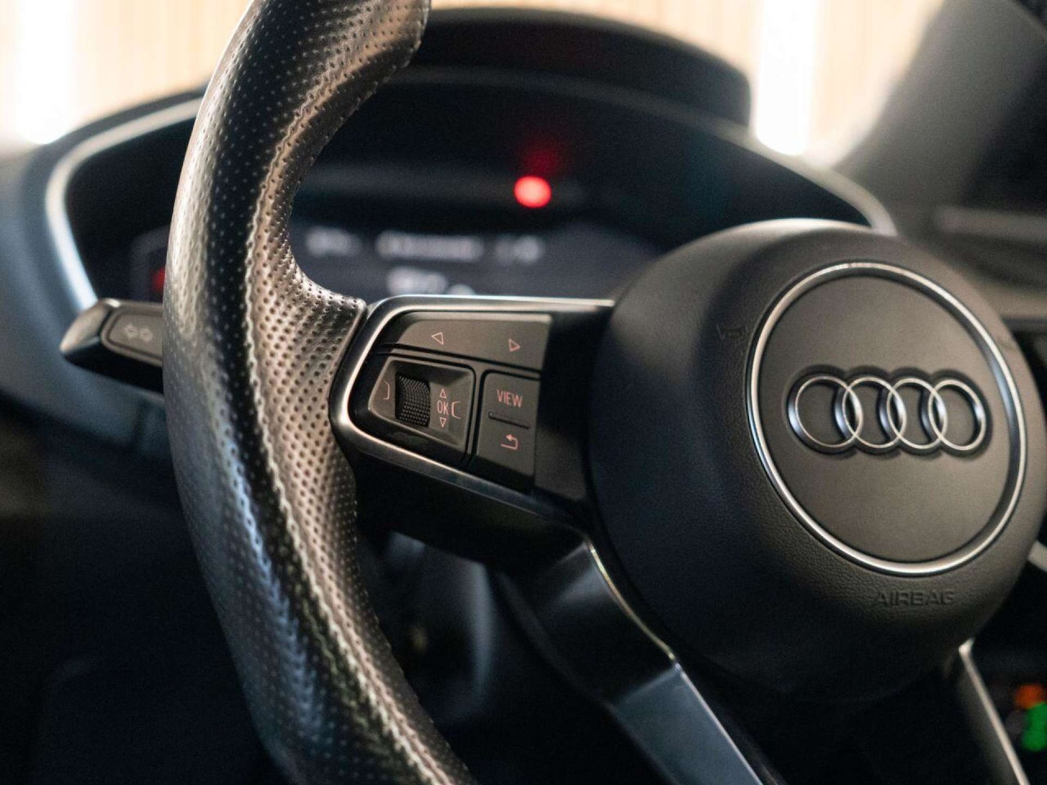 Used Audi TT 2017 for sale - 77022780: Photo 19