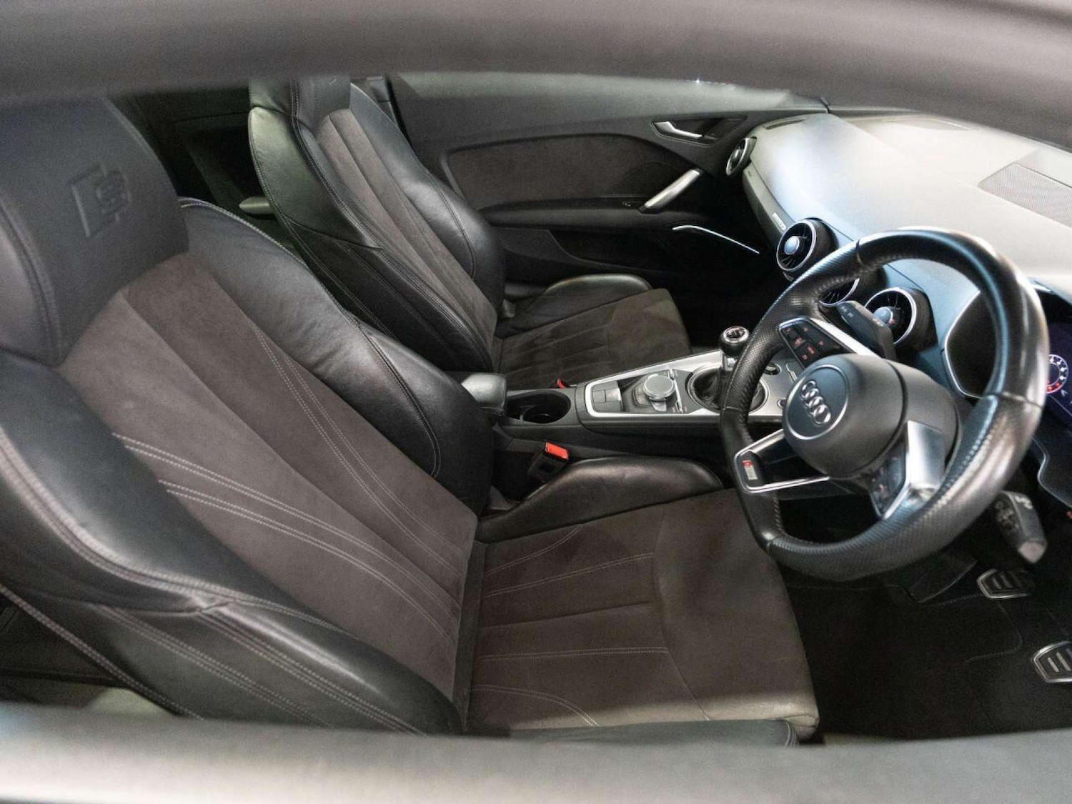 Used Audi TT 2017 for sale - 77022780: Photo 23