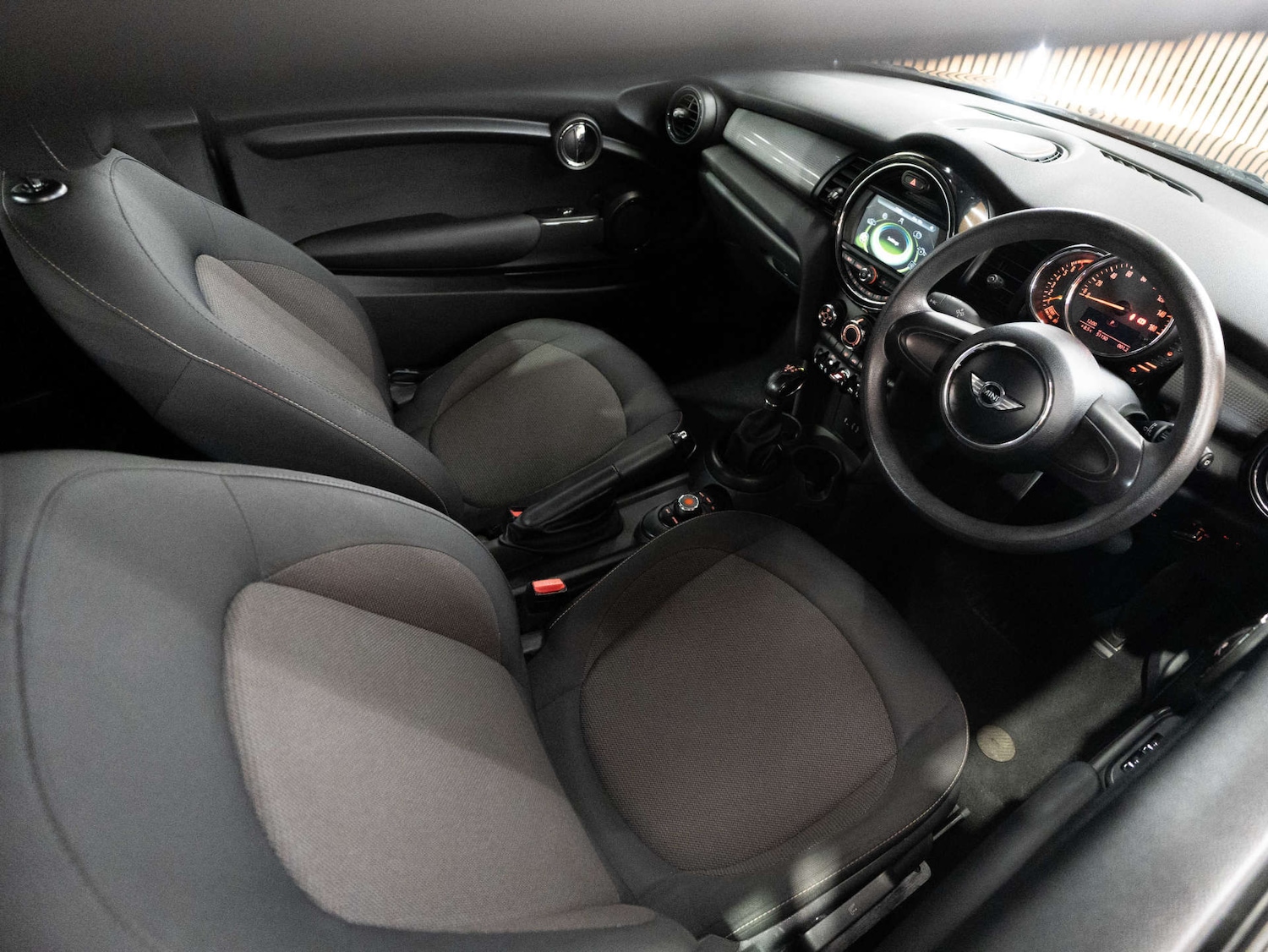 Used MINI Convertible 2016 for sale - 77276720: Photo 18