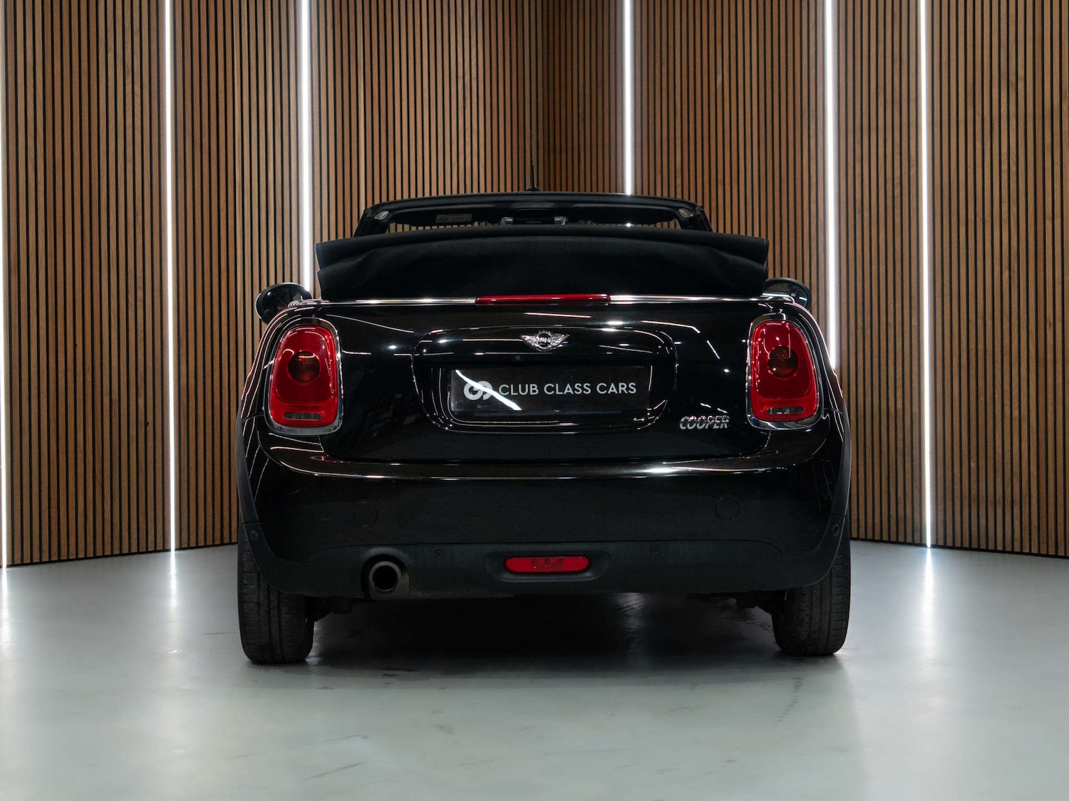 Used MINI Convertible 2016 for sale - 77276720: Photo 6