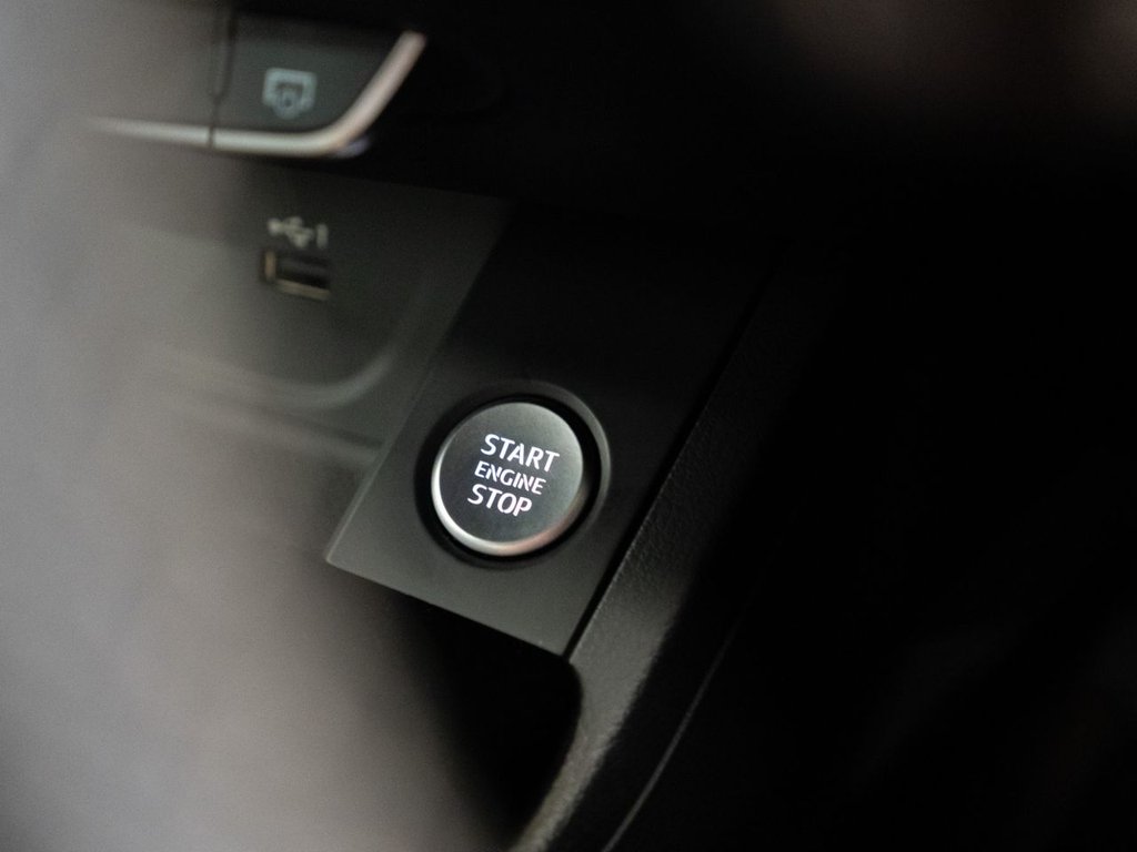 Used Audi A4 2021 for sale - 76867666: Photo 25