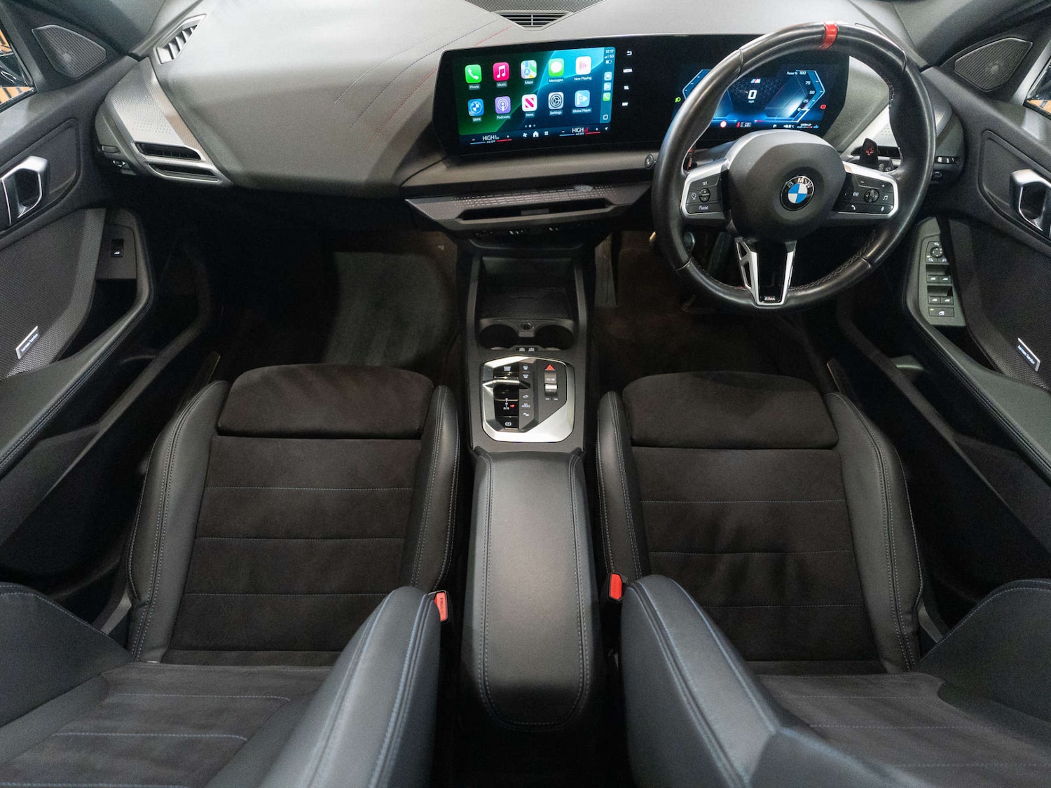 Used BMW 1 Series 2024 for sale - 77301707: Photo 2