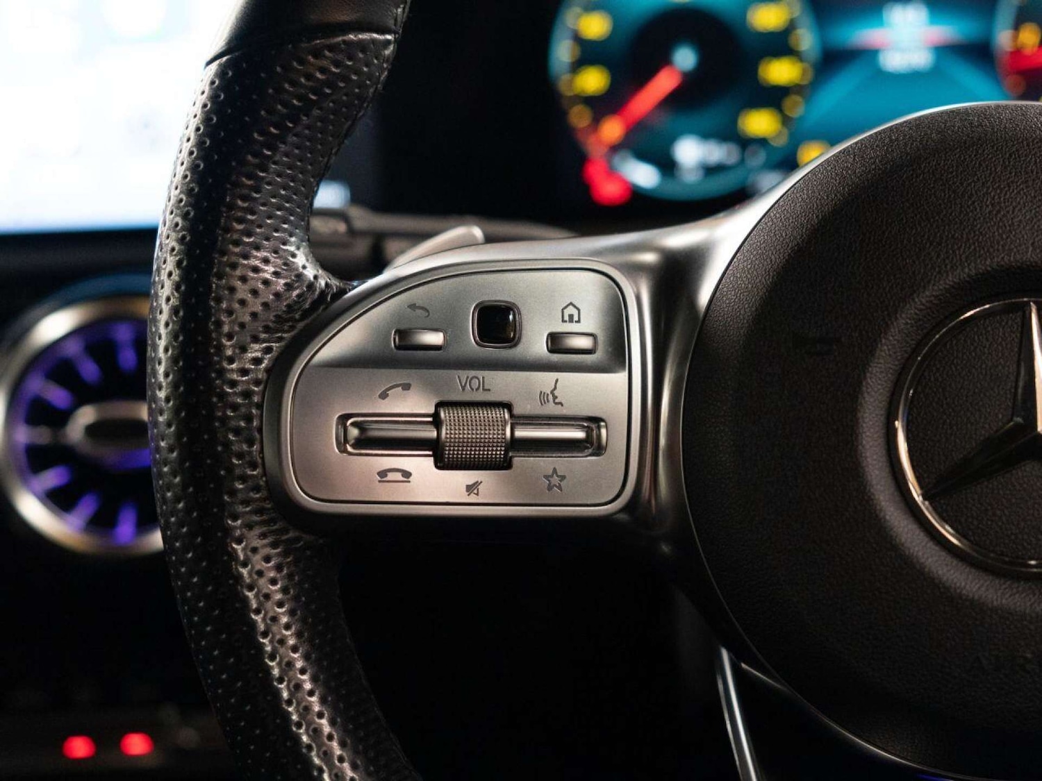 Used Mercedes-Benz A-Class 2021 for sale - 77022766: Photo 17