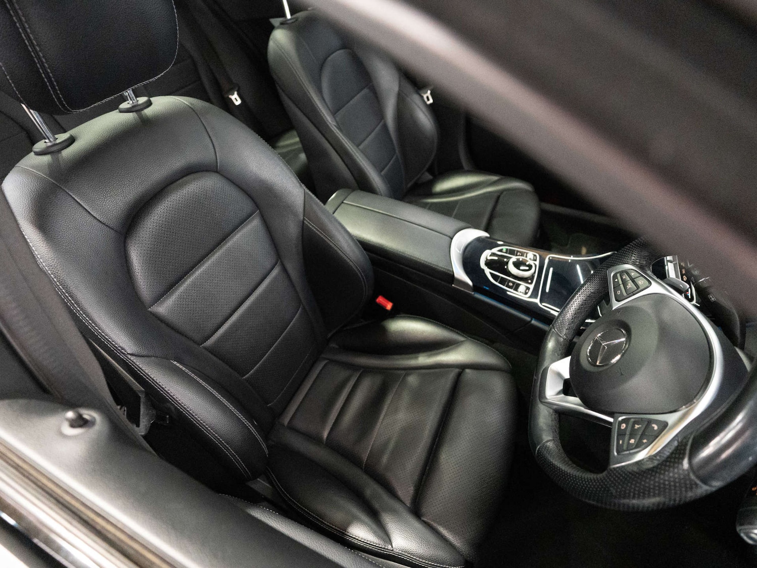 Used Mercedes-Benz C Class 2017 for sale - 77644046: Photo 37