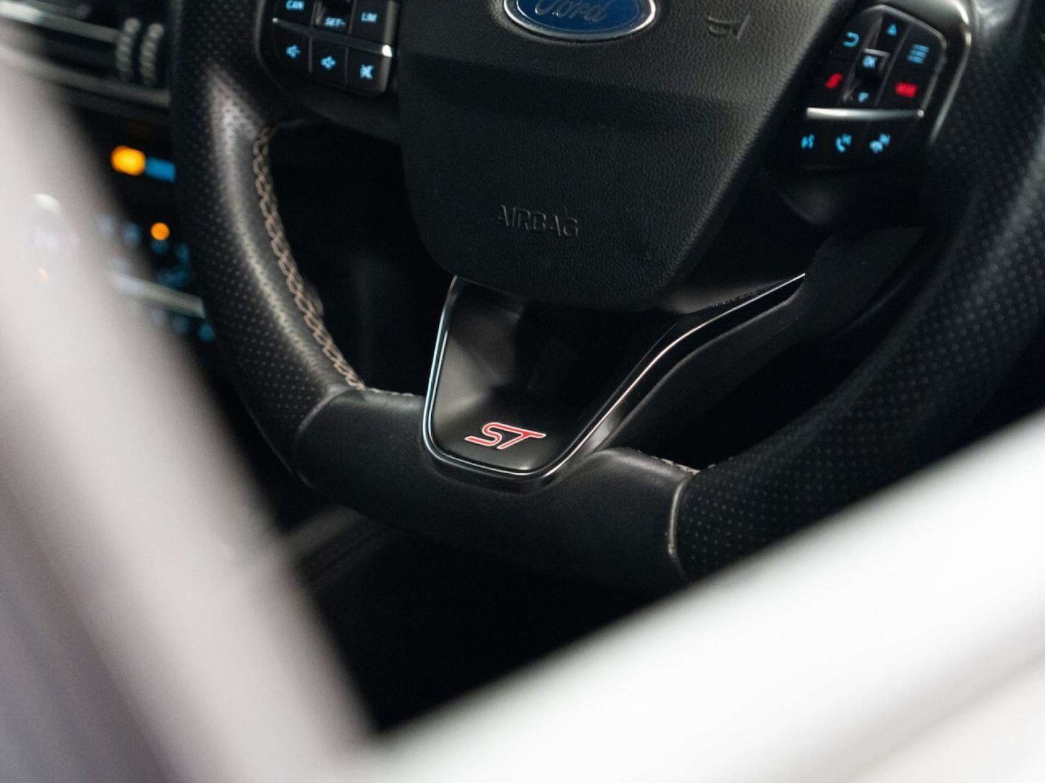 Used Ford Focus 2019 for sale - 77022794: Photo 16