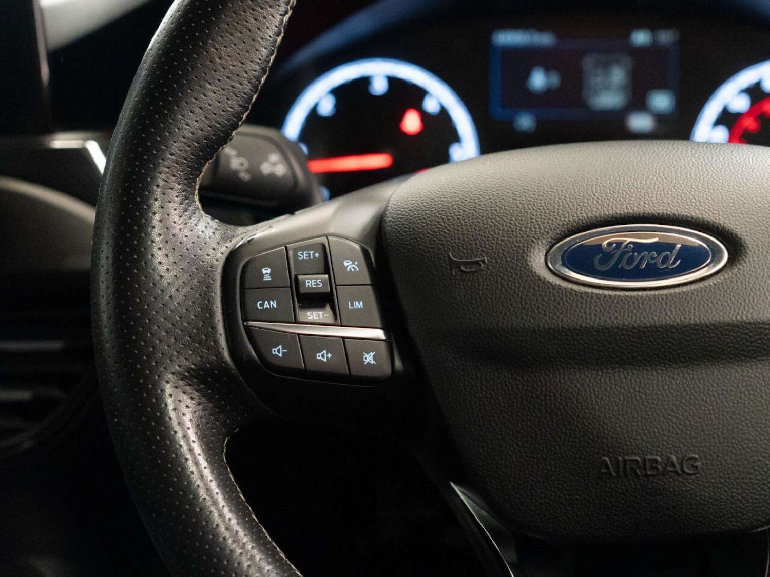 Used Ford Focus 2019 for sale - 77022794: Photo 17