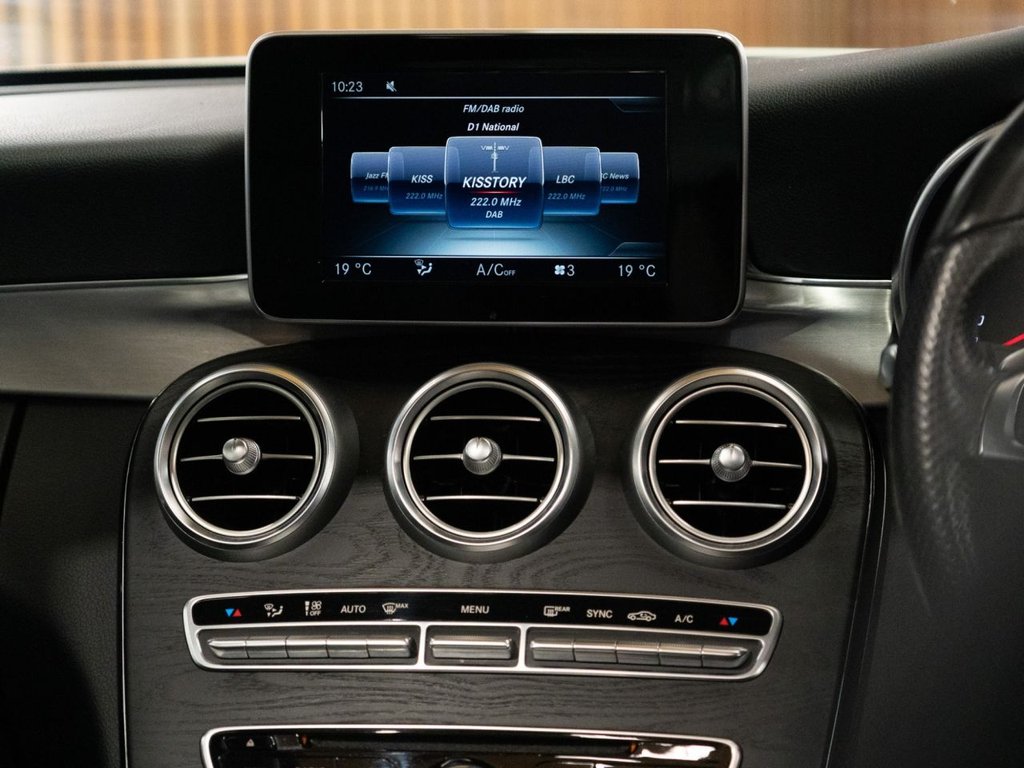 Used Mercedes-Benz C Class 2017 for sale - 76690750: Photo 30