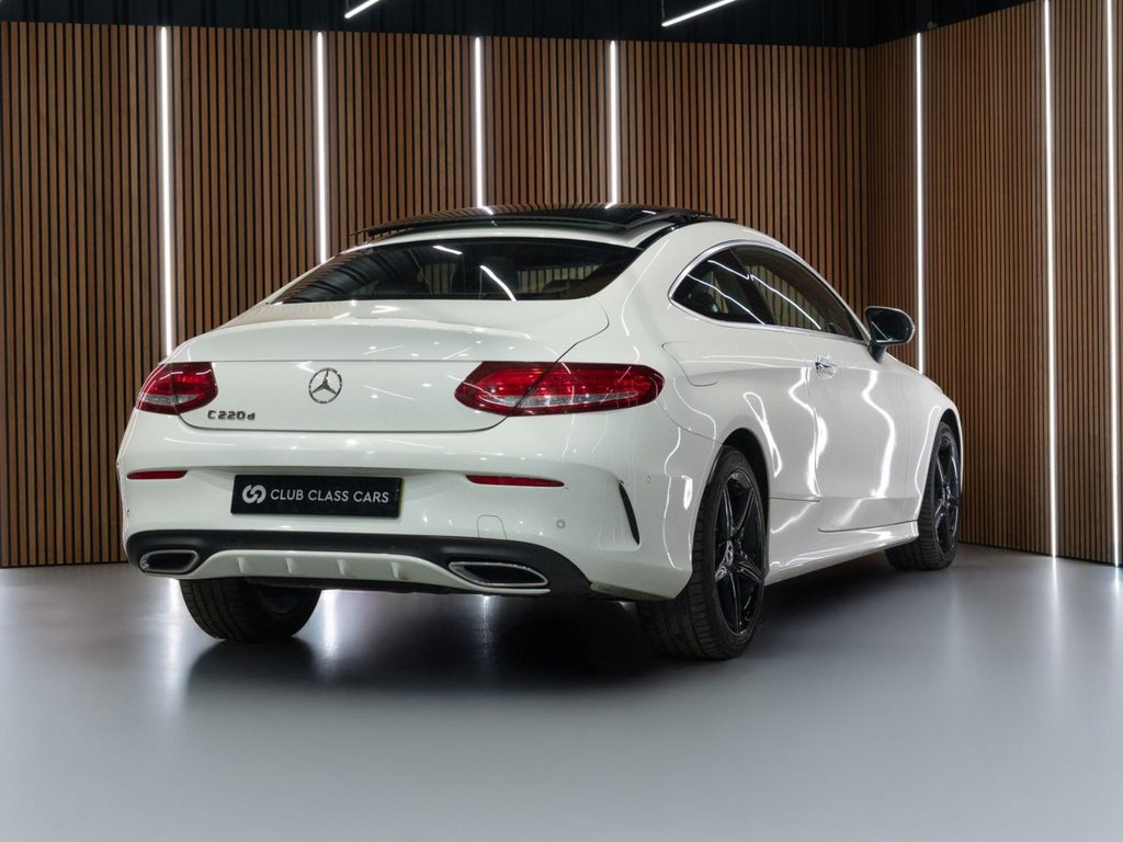 Used Mercedes-Benz C Class 2017 for sale - 76690750: Photo 5