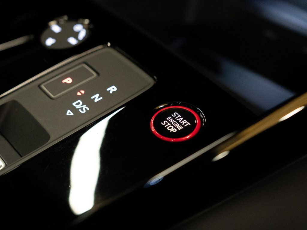 Used Audi RS3 2023 for sale - 76962078: Photo 33